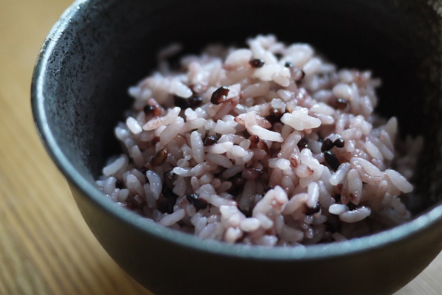 無農薬「黒米」300ｇ（同梱用）　の通販｜「tuchinokoe」おすすめの無添加・オーガニック食品