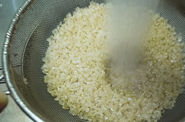 五分づき米の洗米方法2
