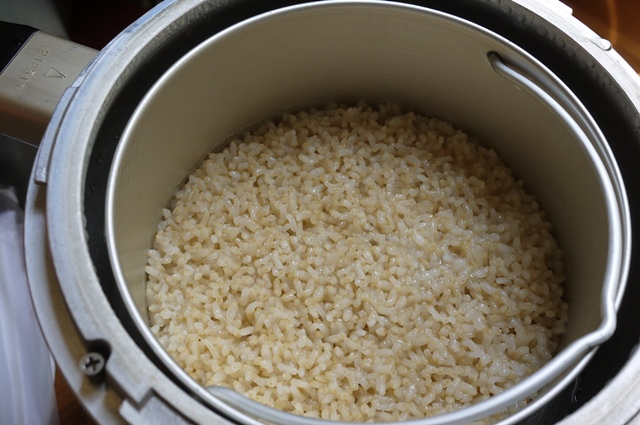 圧力鍋で5分搗き米を炊く方法
